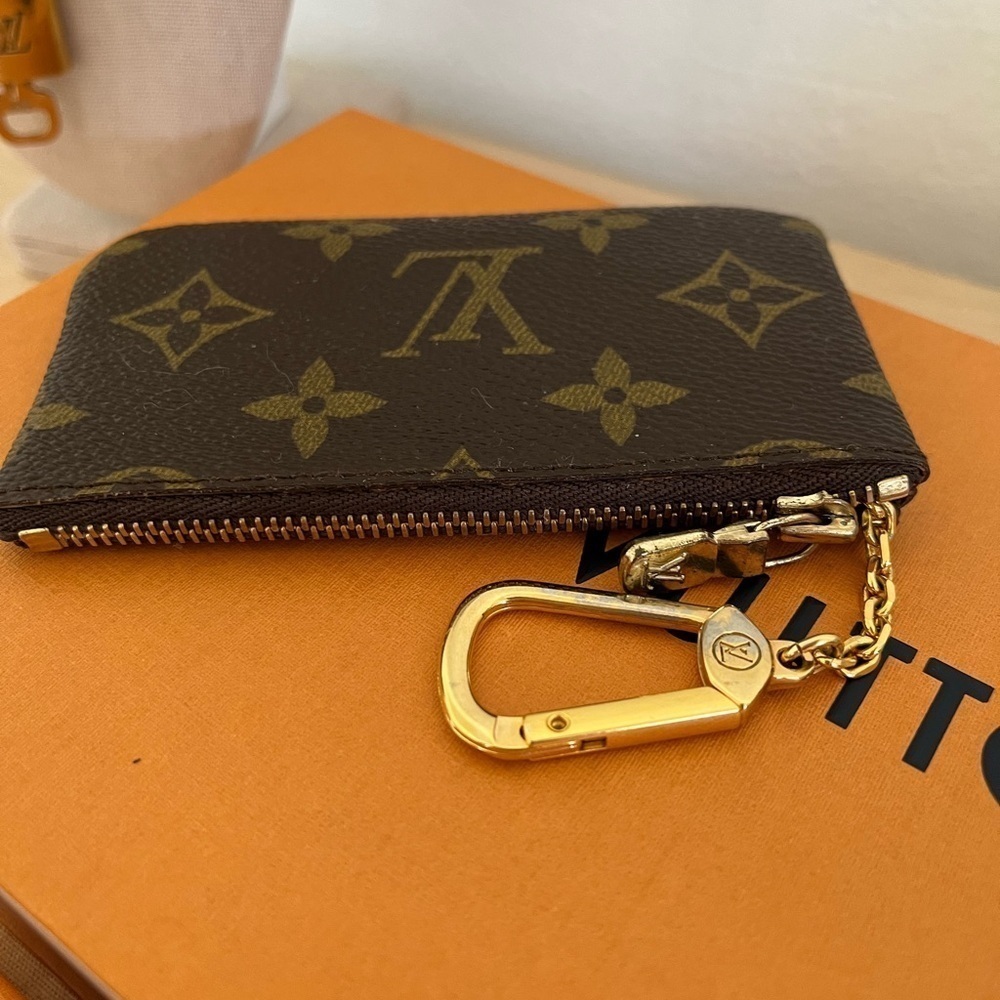 Louis Vuitton Monogram Key Cles Circa 1986 Vintage Authenticity Guaranteed - Picture 7 of 10